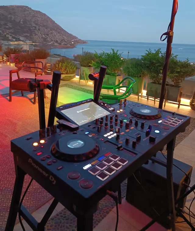 DJ — Sound & Light · VIP — Click & Fire event services, Crete
