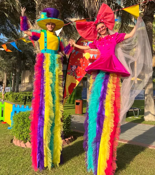 Stilt Walker — Click & Fire event services, Crete